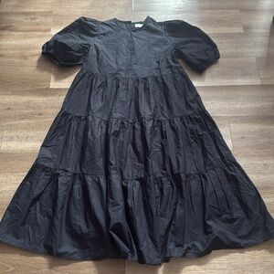 Aritzia Little Moon Delphi Poplin Dress